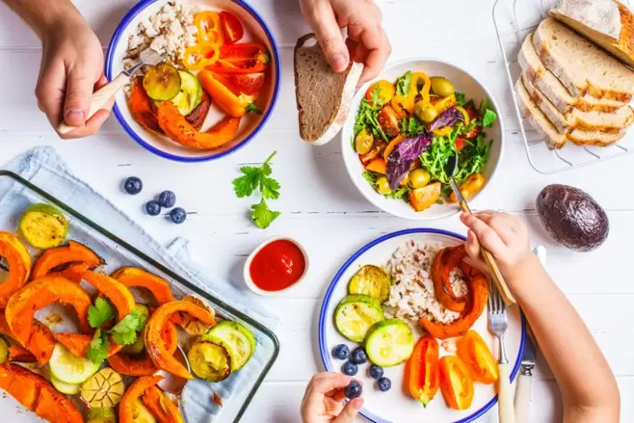 How To Build A Healthy Meal Plan: A Step-By-Step Guide